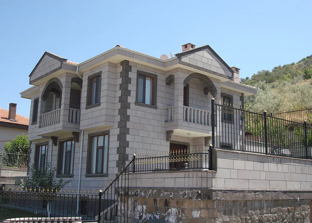 Gri Villa